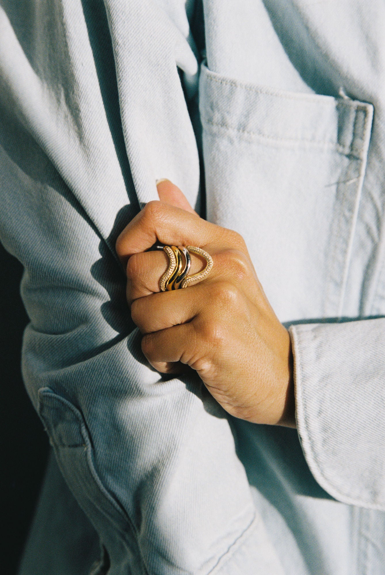 Thorn Dornen Band I Pavé Goldring aus 18K Gold mit Diamanten