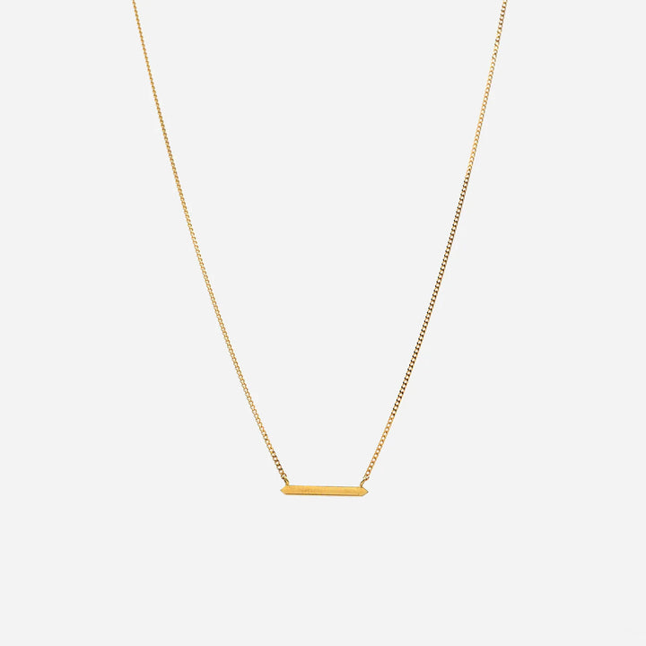 Band neben 10.000 goldener Halskette