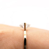 Band 10K Gold Ring w. White Quartz