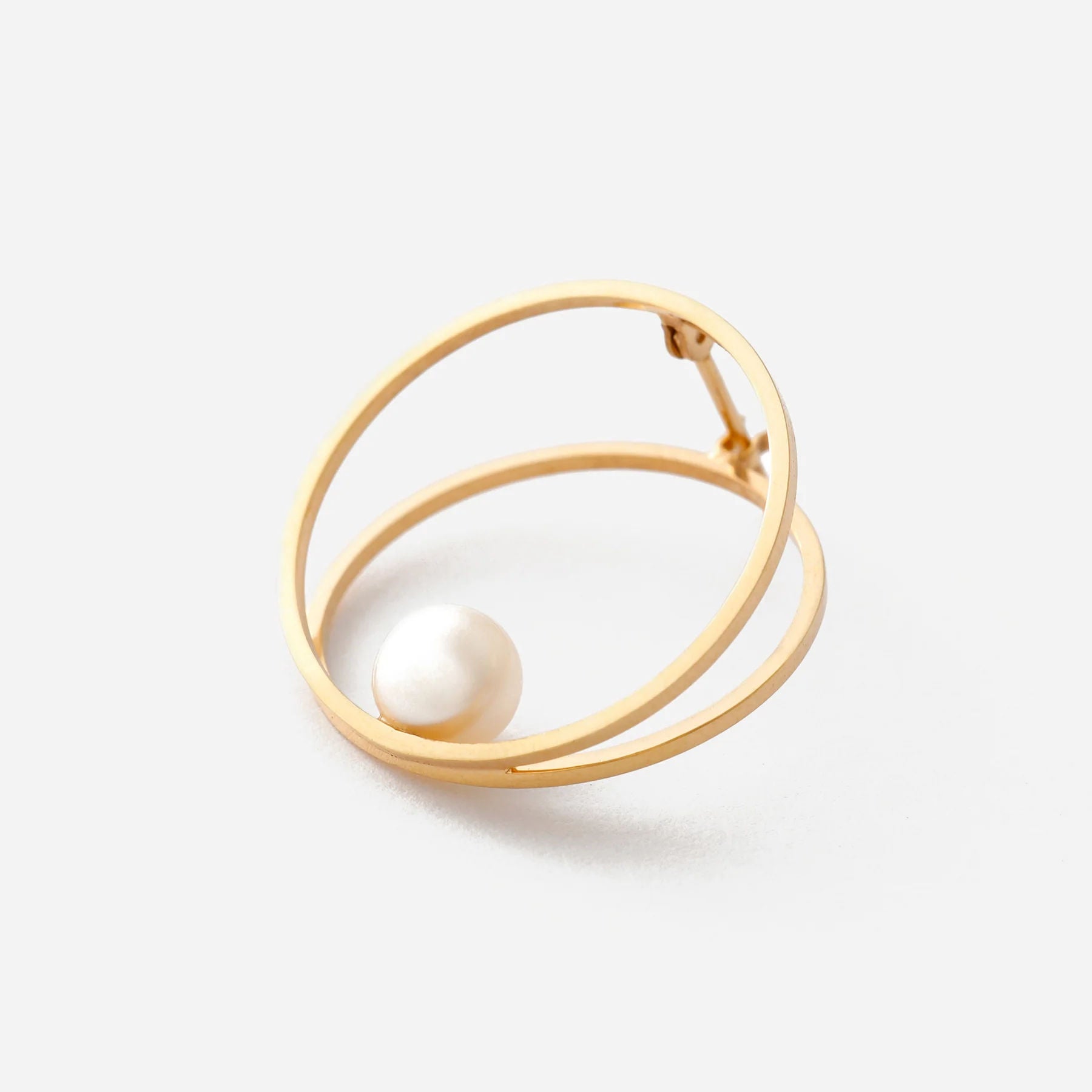 Clip Pearl L Gold Plated Earring
