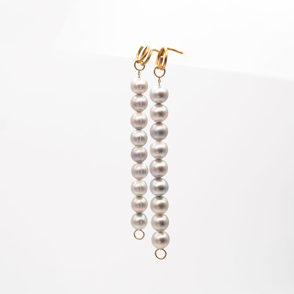 Natural 18K Gold Earring w. Akoya Pearl