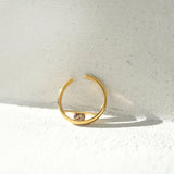 Tip S 18K Gold Ear Cuff w. Diamond