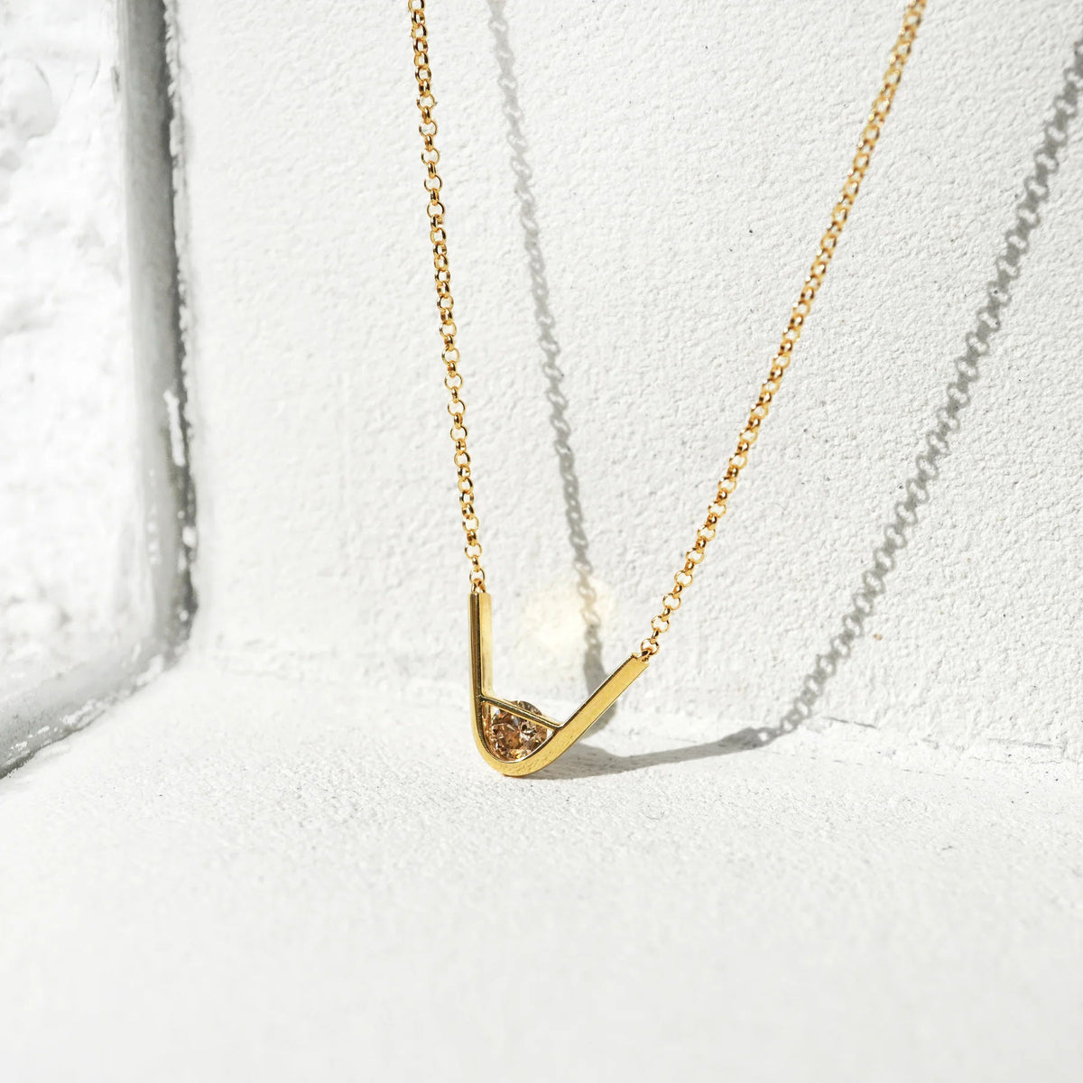 Tip 18k Guld Halskæde m. Diamant