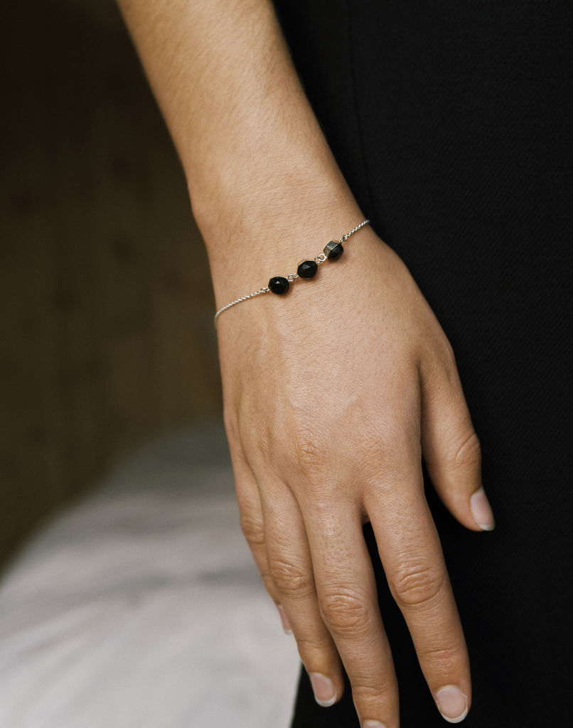 Never Knew Silver Bracelet w. Diamonds