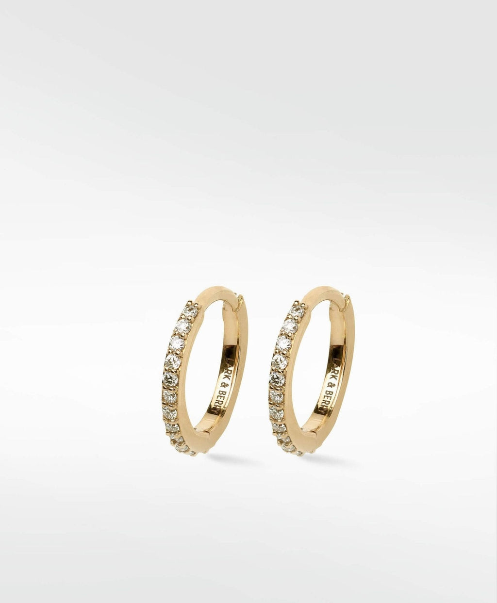 Modernist Pavé Large 14K Guld Hoop m. Lab-Grown Diamant