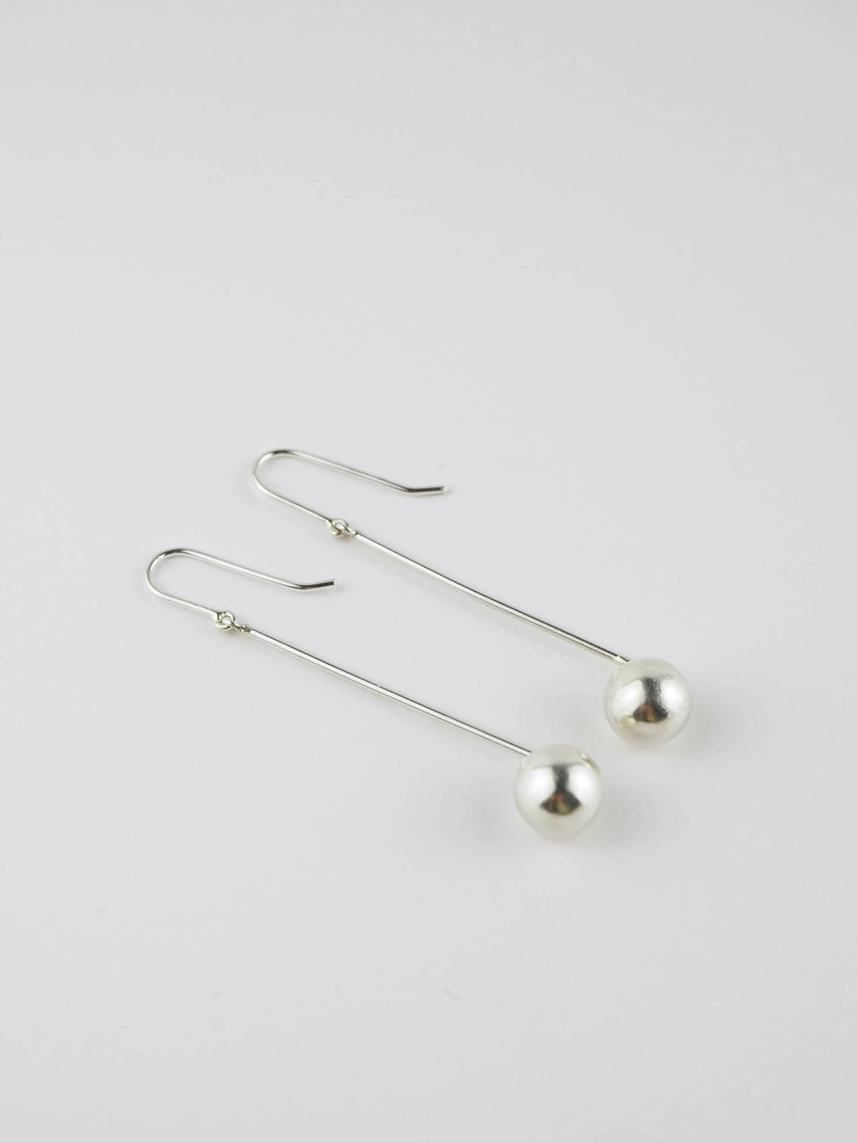 Long Billes Silver Earrings