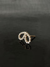 Large Bow 14K Gold Earring w. Diamonds