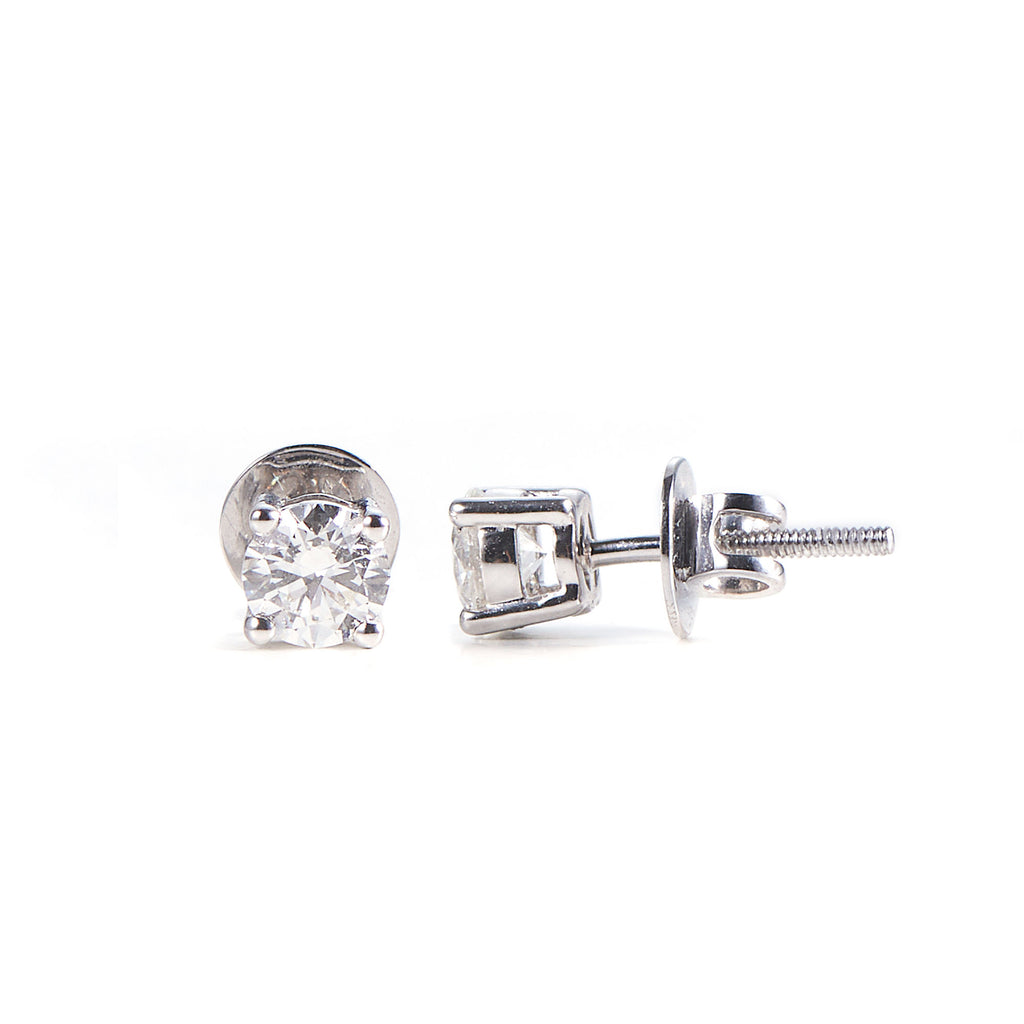Solitaire 14K Gold Studs w. 0.20-0.50 ct Diamond