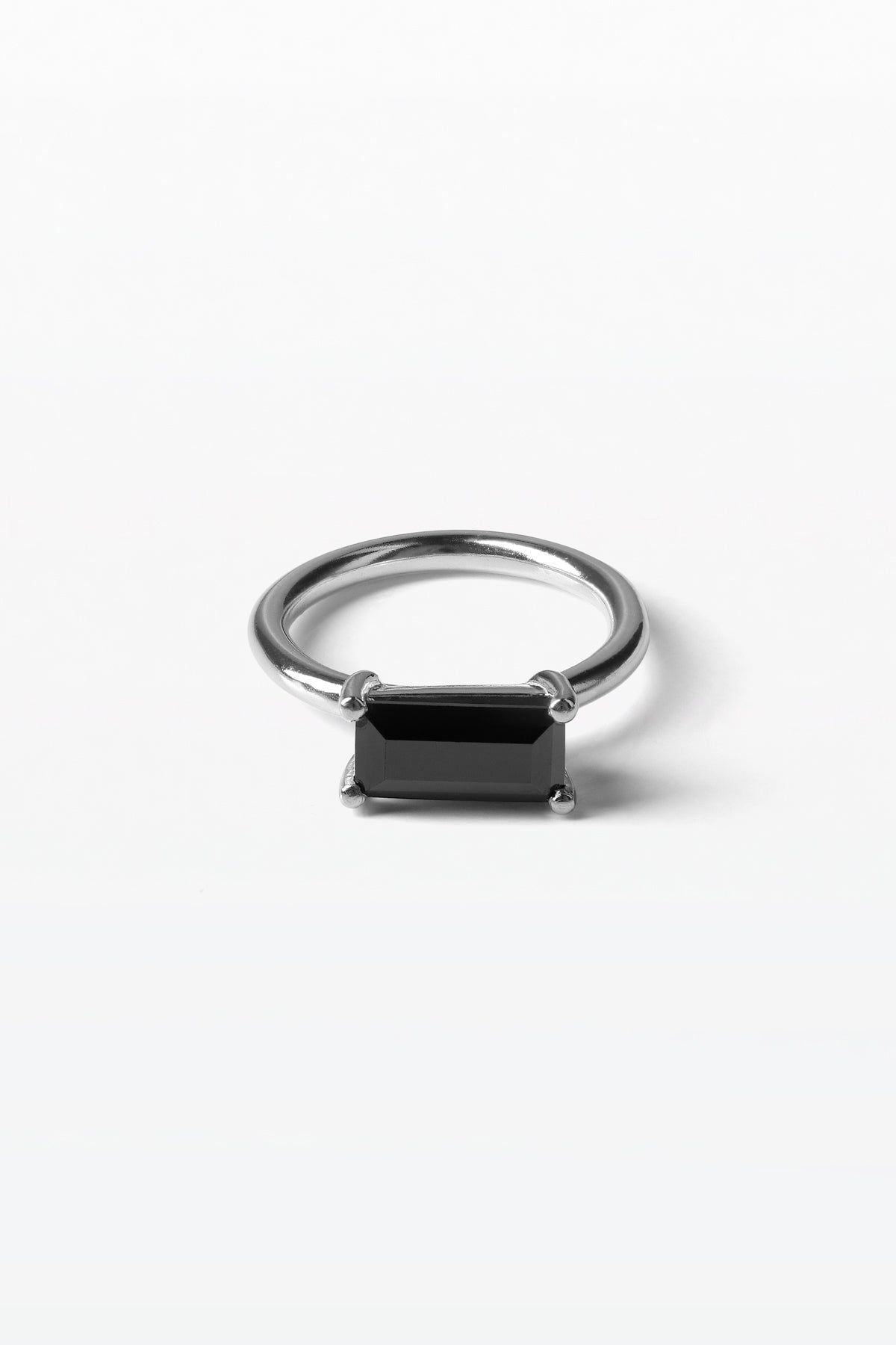 Summa 02 Sølv Ring m. Onyx