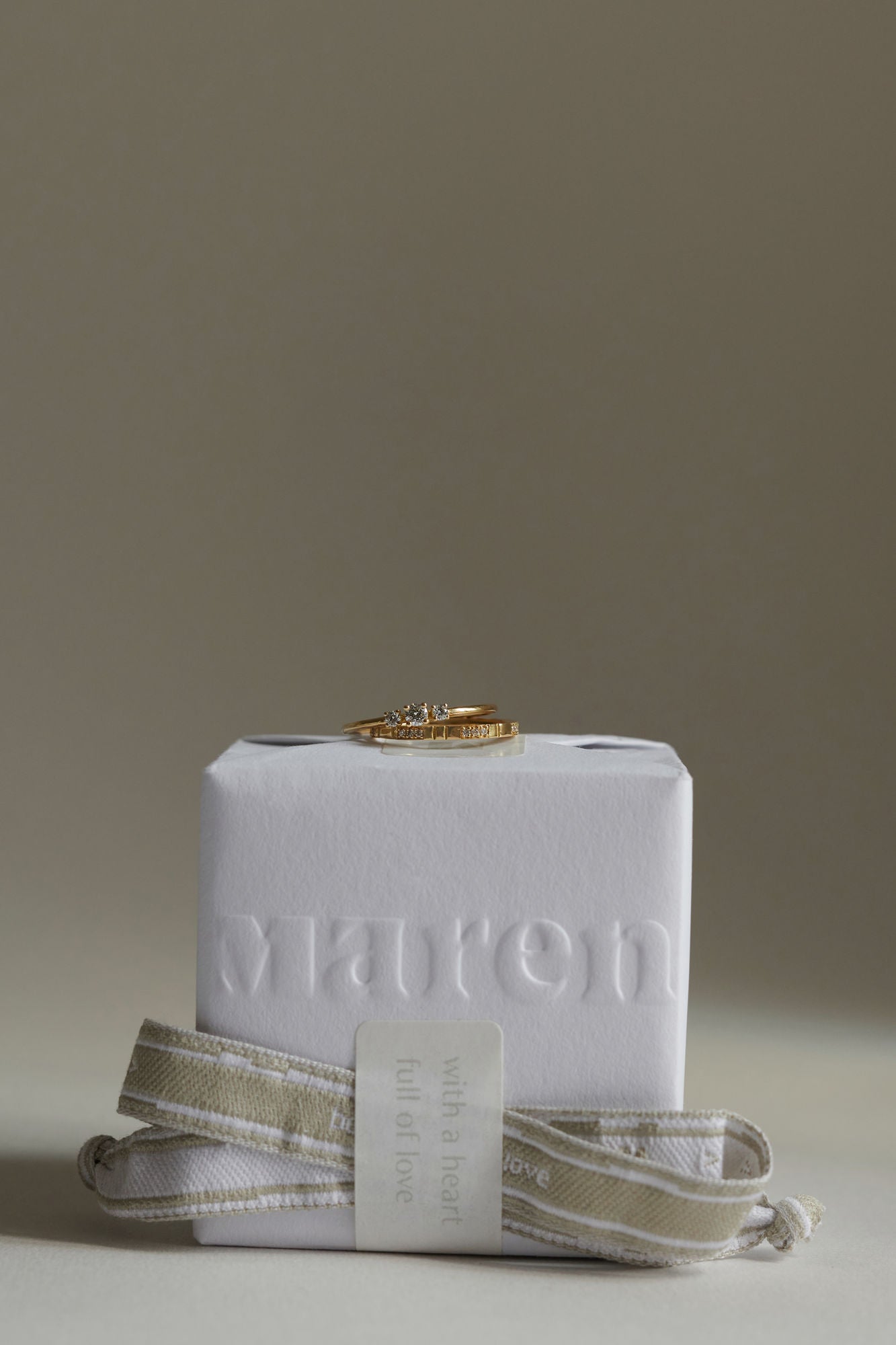 Seed b 18K Gold Pendant