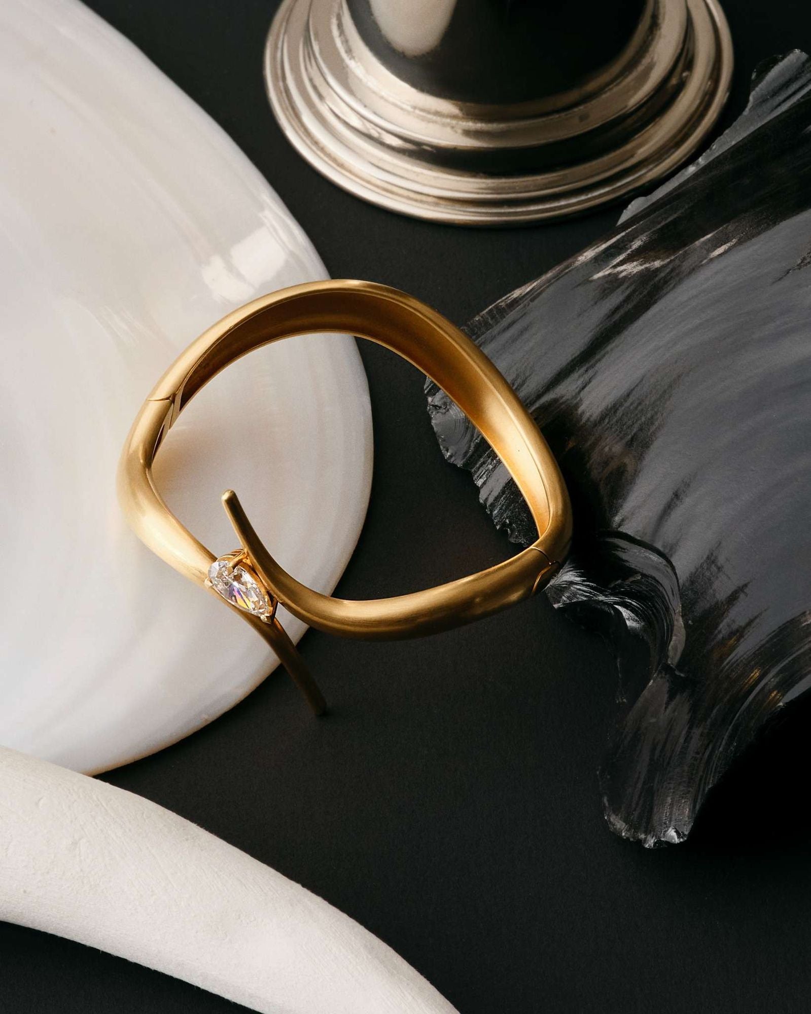 Eboris 18K Gold Bracelet w.Diamond