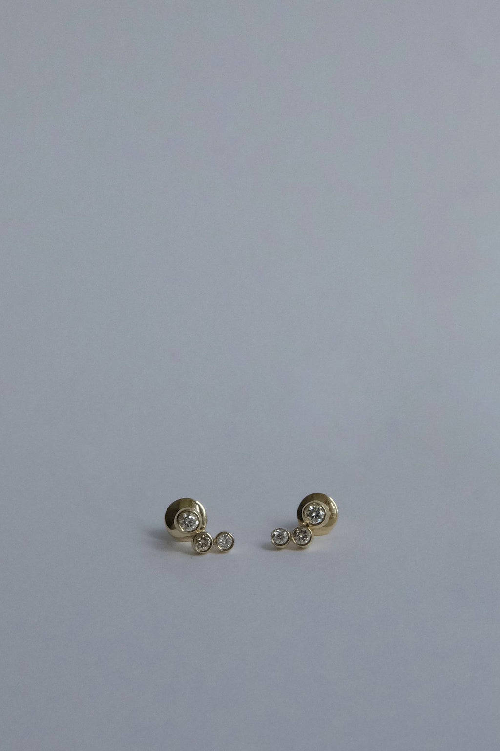 Mia 14K Gold Earrings w. Diamonds