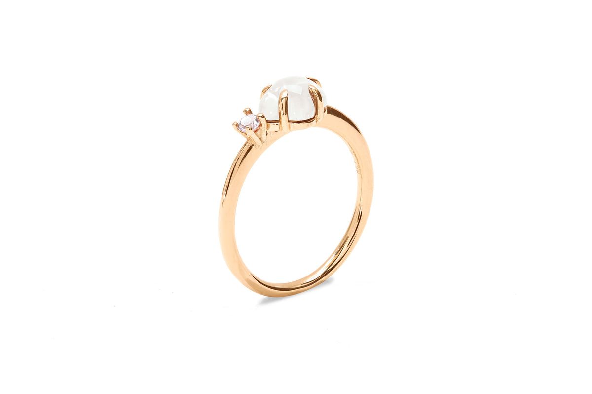 Mid Cloud 18K Rosegold Ring w. Milky Quartz & Diamond