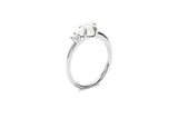 Mid Cloud 18K Whitegold Ring w. Milky Quartz & Diamond