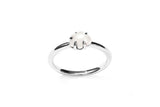 Mittelwolke 18K Whitegold Ring w. Milchquarz