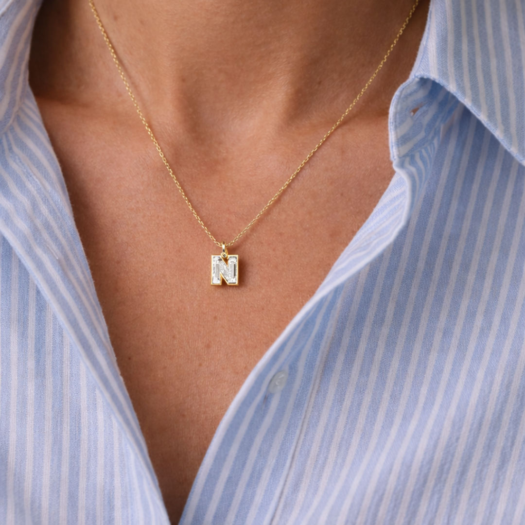 Alphabet 18K Gold, Rosegold or Whitegold Inital N Pendant w. Solitaire Lab-Grown Diamond