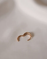 Nonna's 18K Gold, Whitegold or Rosegold Huggie w. Diamonds