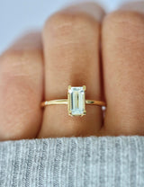 Nord Blue Turned 18K Gold Ring w. Aquamarine & Diamond