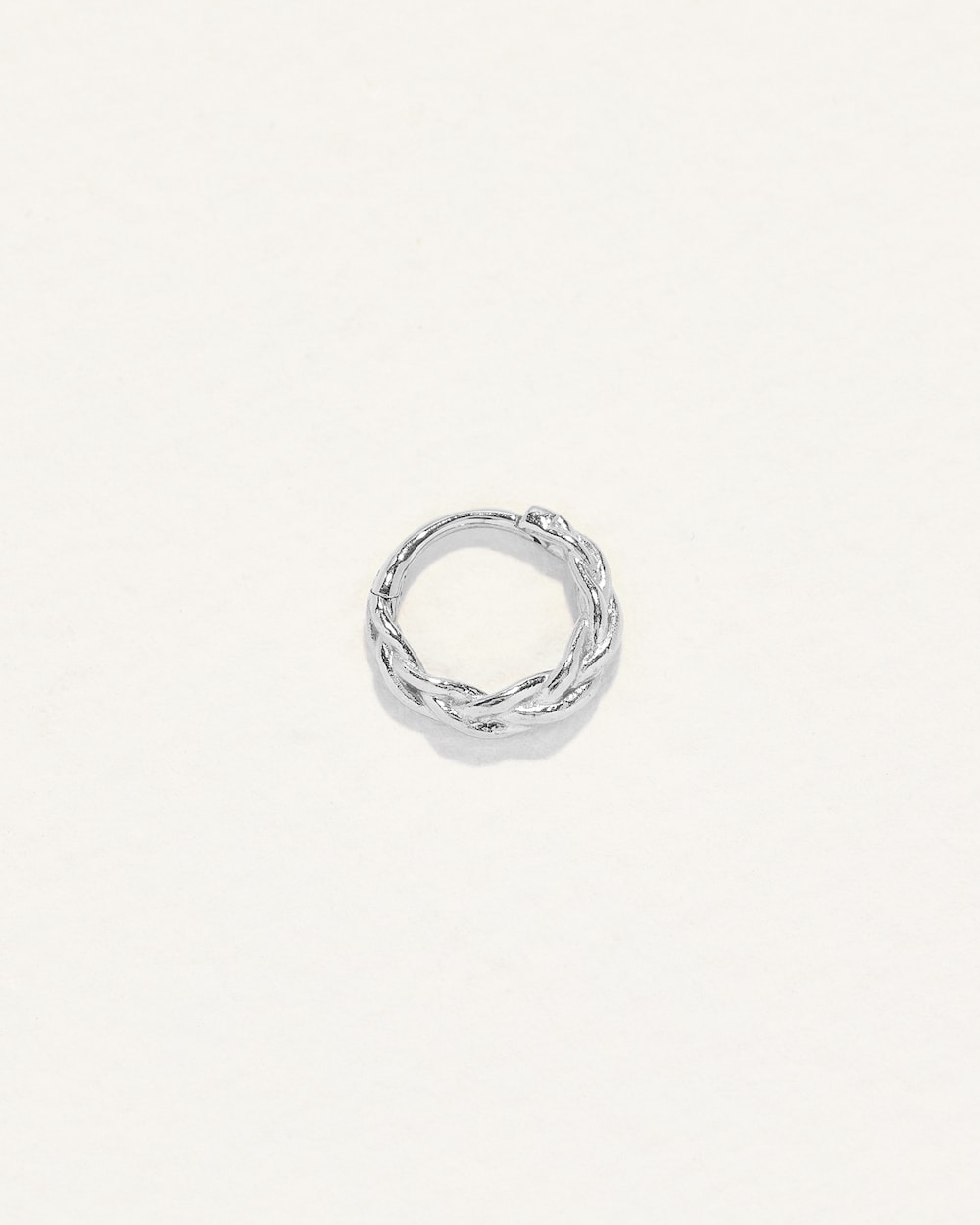 Freya Clicker 14K Whitegold Hoop