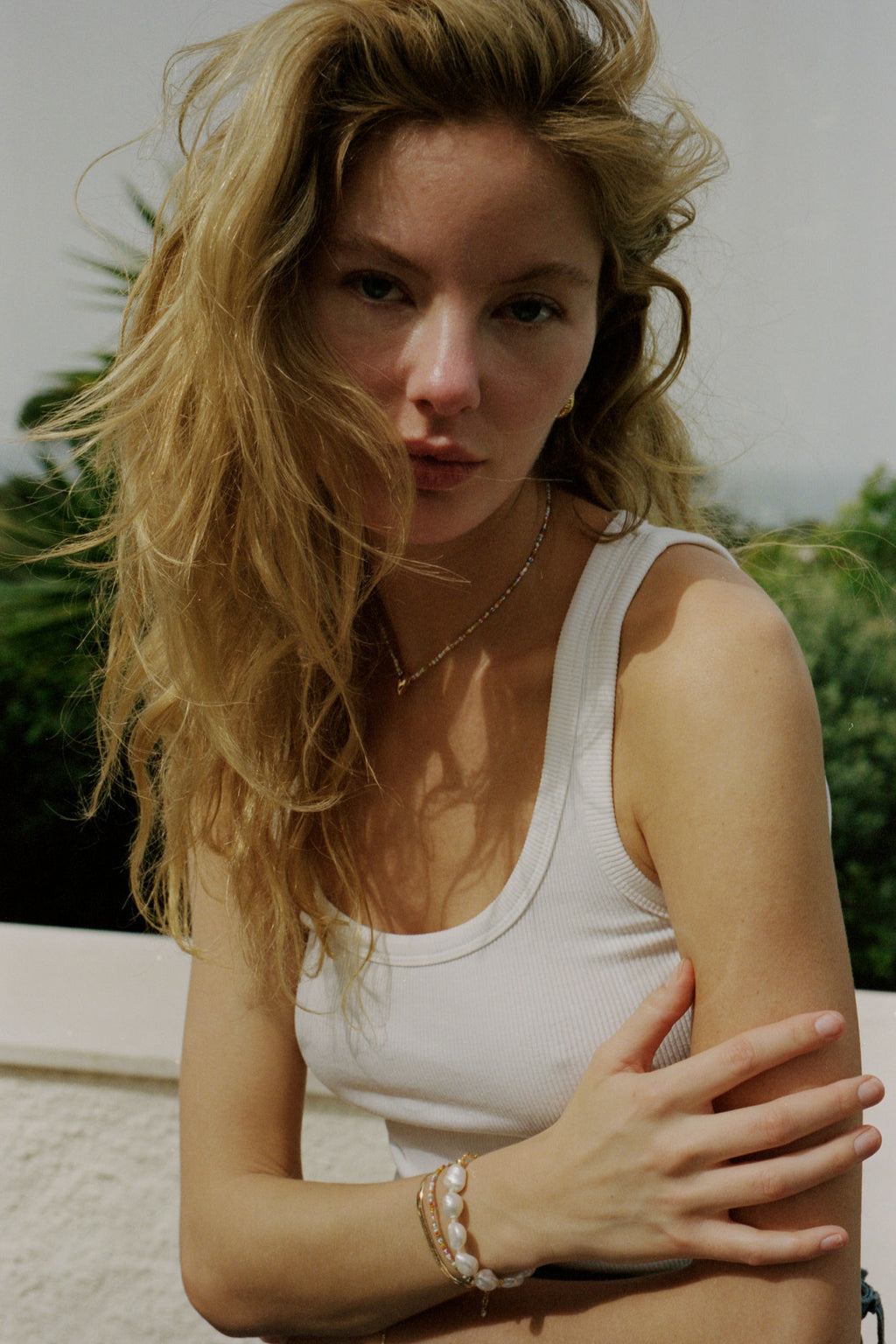 Piccolo Gold Plated Necklace w. Mixed Coloured Beads