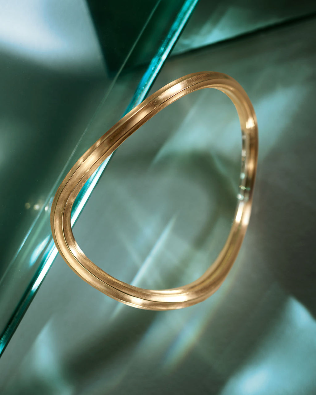 Under The Sea 18K Gold Bangle