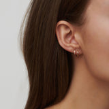 Reinheit Mini 14K Gold Ohrring w. Diamant