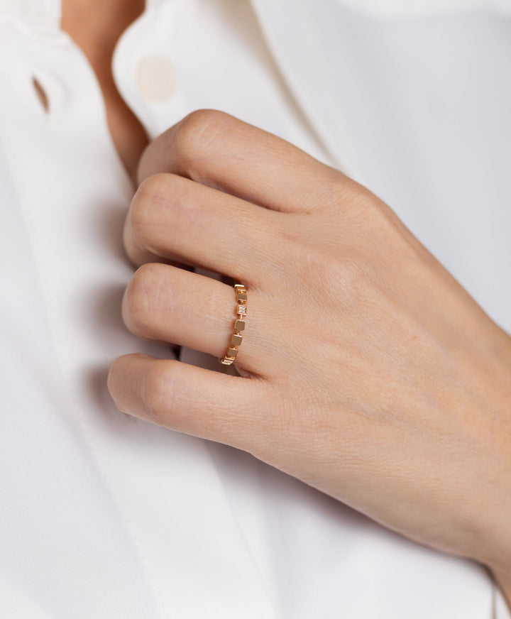 Squares 18K Guld, Hvidguld eller Rosaguld Ring m. Diamanter