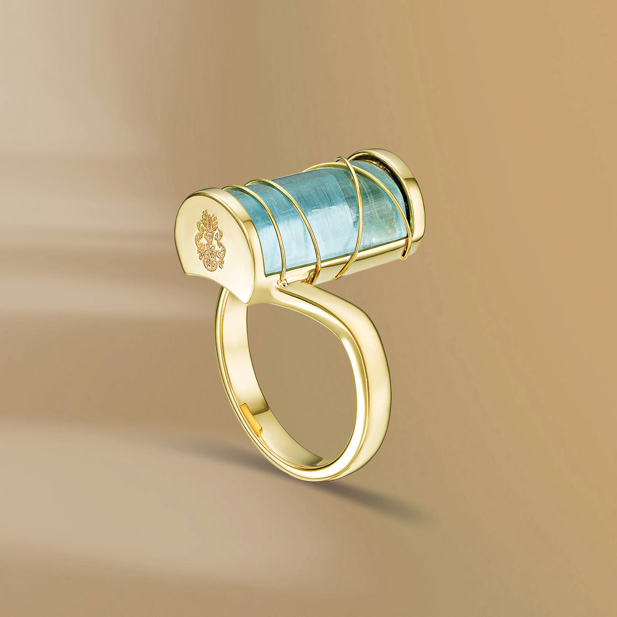 Karura 18K Gold Ring w. Aquamarine