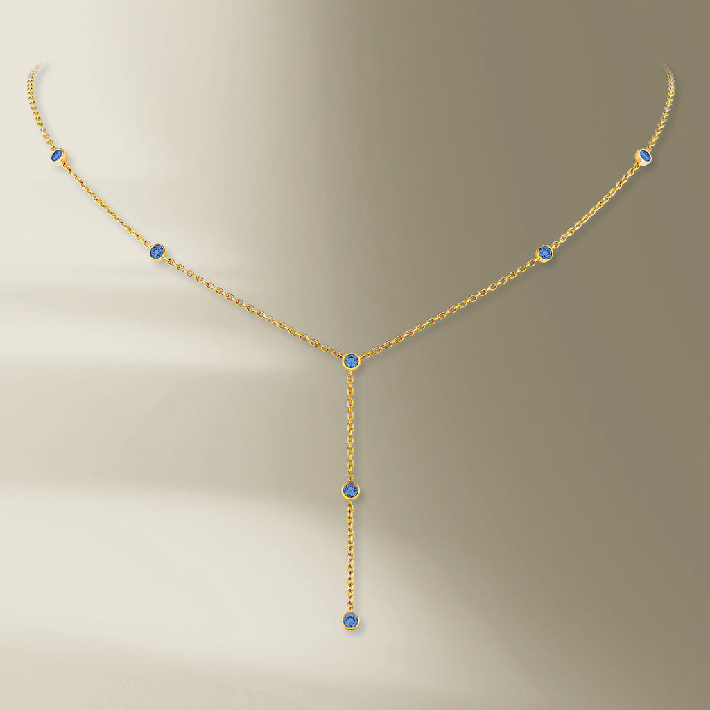 7 Stein 18k Gold Halskette w. Blaue Saphire