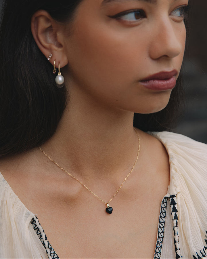 Heart 10K Gold Pendant w. Black Agate & Diamond