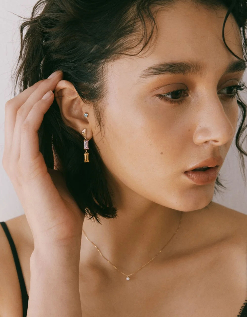 Studio 18k Guld Ørering m. Topas & Tourmalin