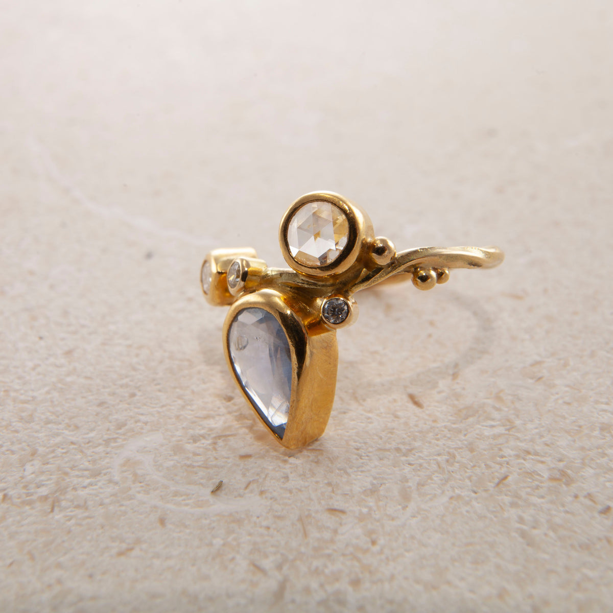 Seafire 18K & 22K Gold Ring w. Blue Sapphire & Diamond