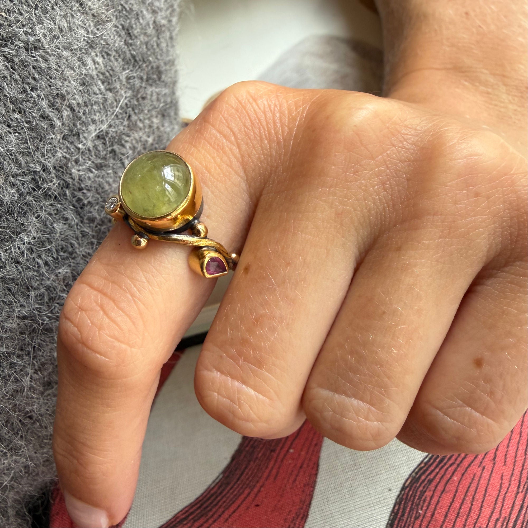 seafiresilverring grossular