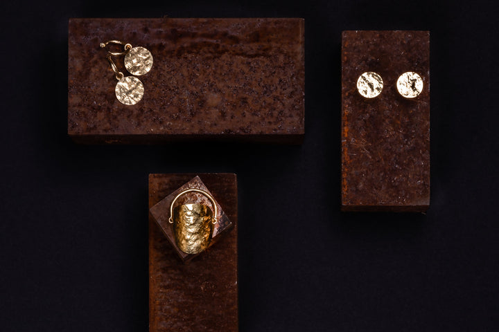 Sun Disc Stud 18K Gold Earrings