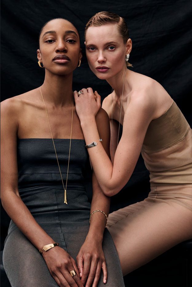 The Arch 18K Gold Bracelet