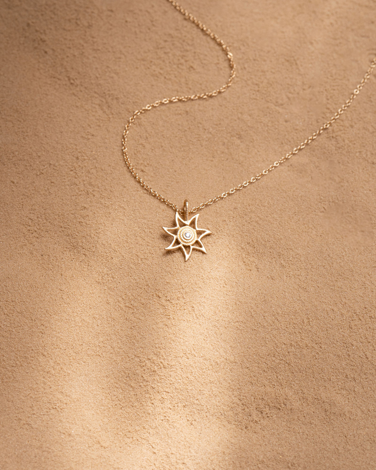 Sun Large 18K Gold Pendant w. 0.011ct Diamond