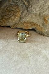 Venus 10K Gold Ring w. Prasiolite