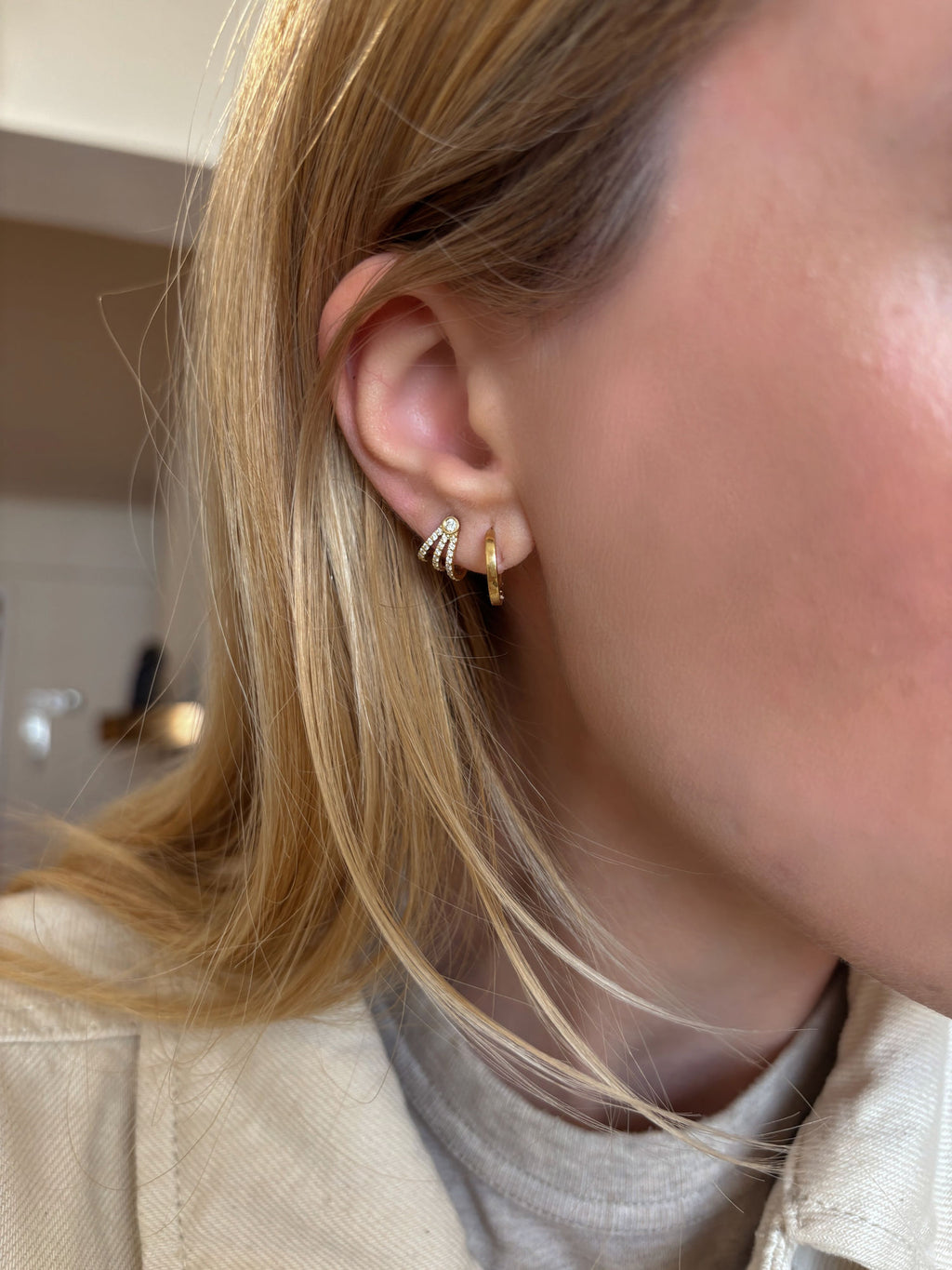 Diamond Fan 18K Gold Earrings