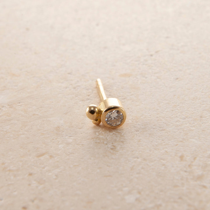 18K & 22K Gold Earrings w. Diamond