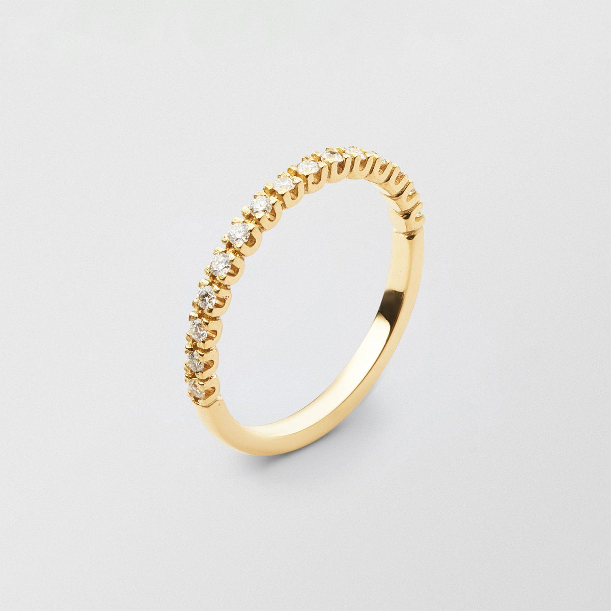 Soft Half Eternity 18K Gold Ring w. Diamonds