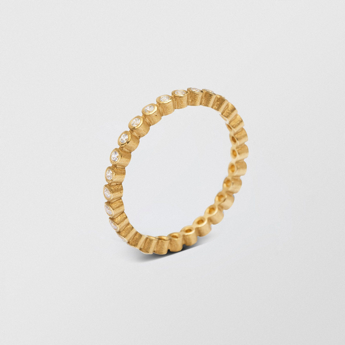 Ringo Full Eternity Low 18K Gold Ring w. Diamonds