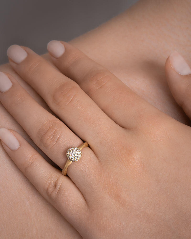 Small Mushroom Beam 18K Gold Ring w. Diamonds