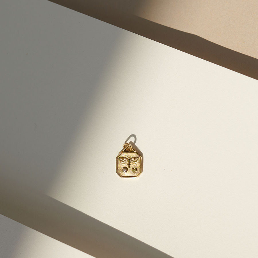 World Gold Day Bi 18K Guld Vedhæng m. Diamant