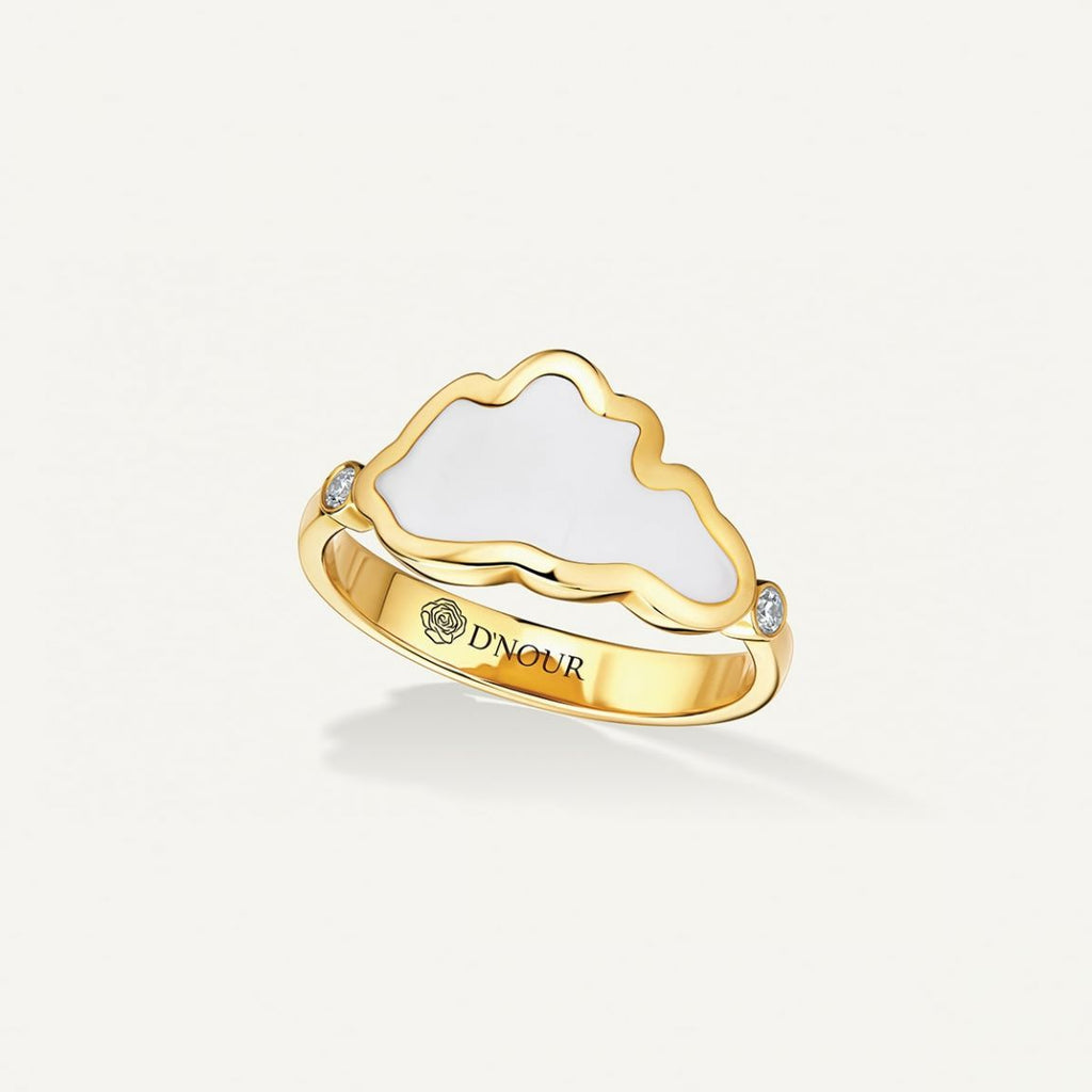 Allusia Love White Enamel 18K Gold Ring w. Diamonds