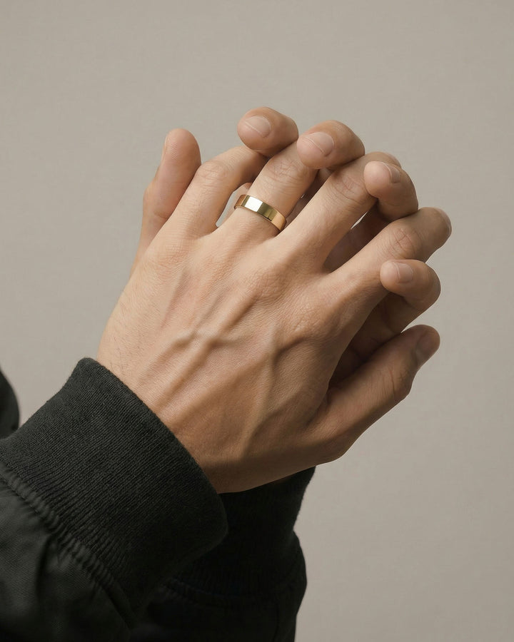 Flat 14K or 18K Gold or Whitegold 7mm Band Ring