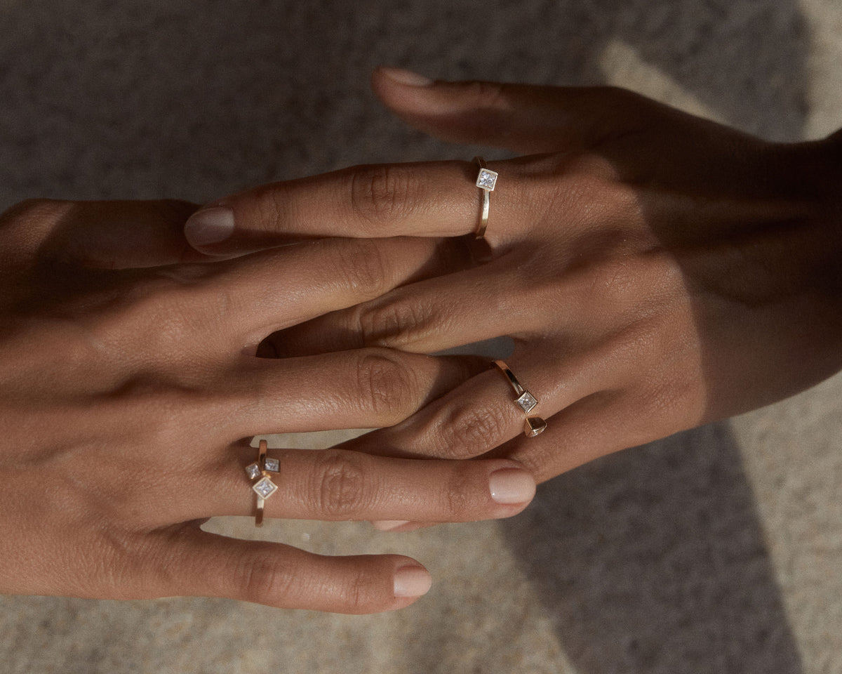 Bloom 9 18K Or 14K Gold, Whitegold or Rosegold Ring w. Diamonds
