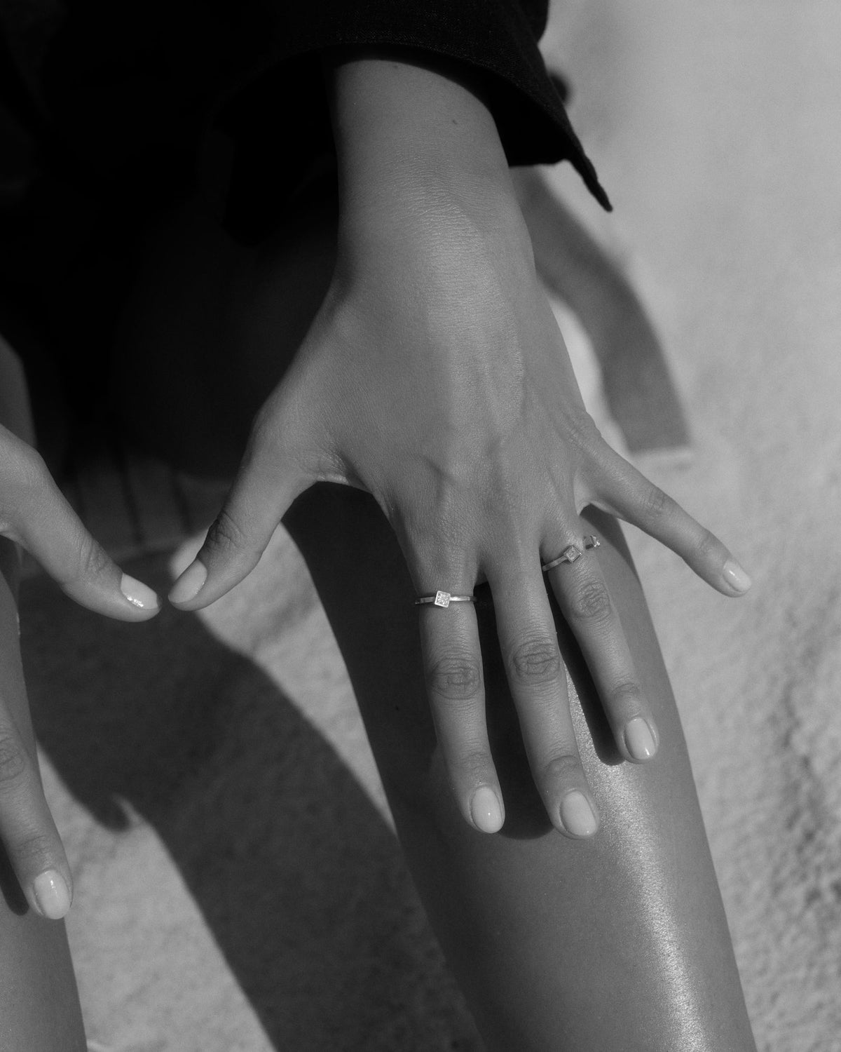 Bloom 8 18K eller 14K Guld, Hvidgulds eller Rosaguld Ring m. Diamanter