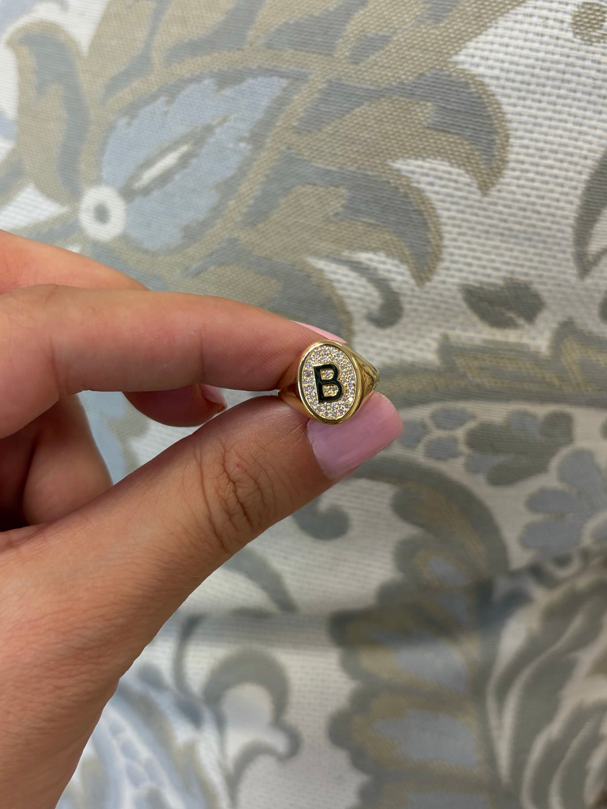 Glimmer Initial 18K Gold Signet Ring w. Diamonds