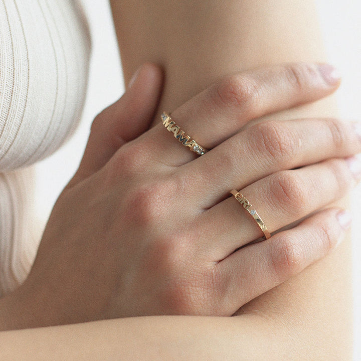 Becoming Luxury Eternity Mama 18K Guld Ring m. Lab-Grown Diamanter