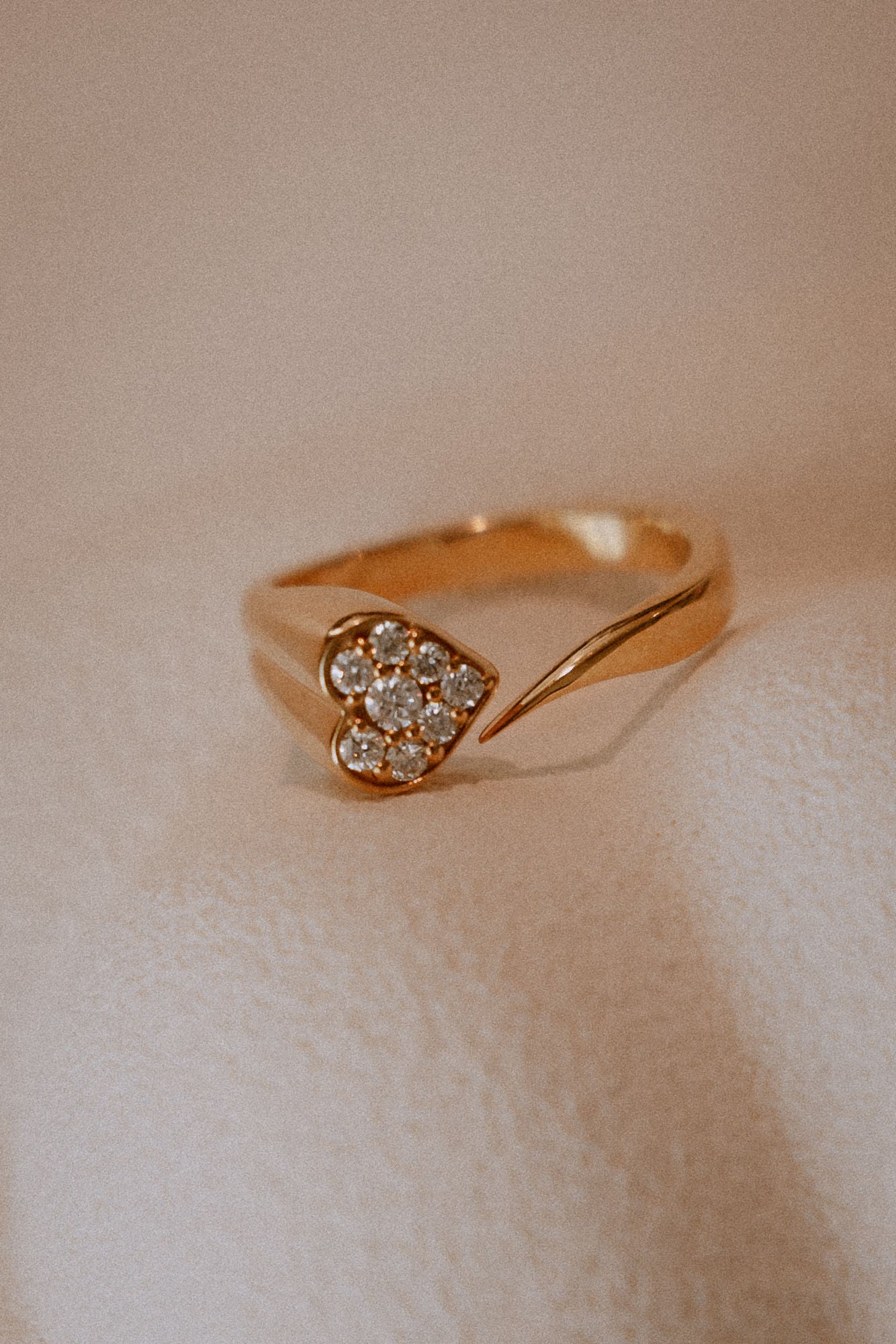 Pinky Promise 14K Gold Ring w. Diamonds